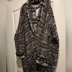 Free People Black and Cream Patterned Cardigan